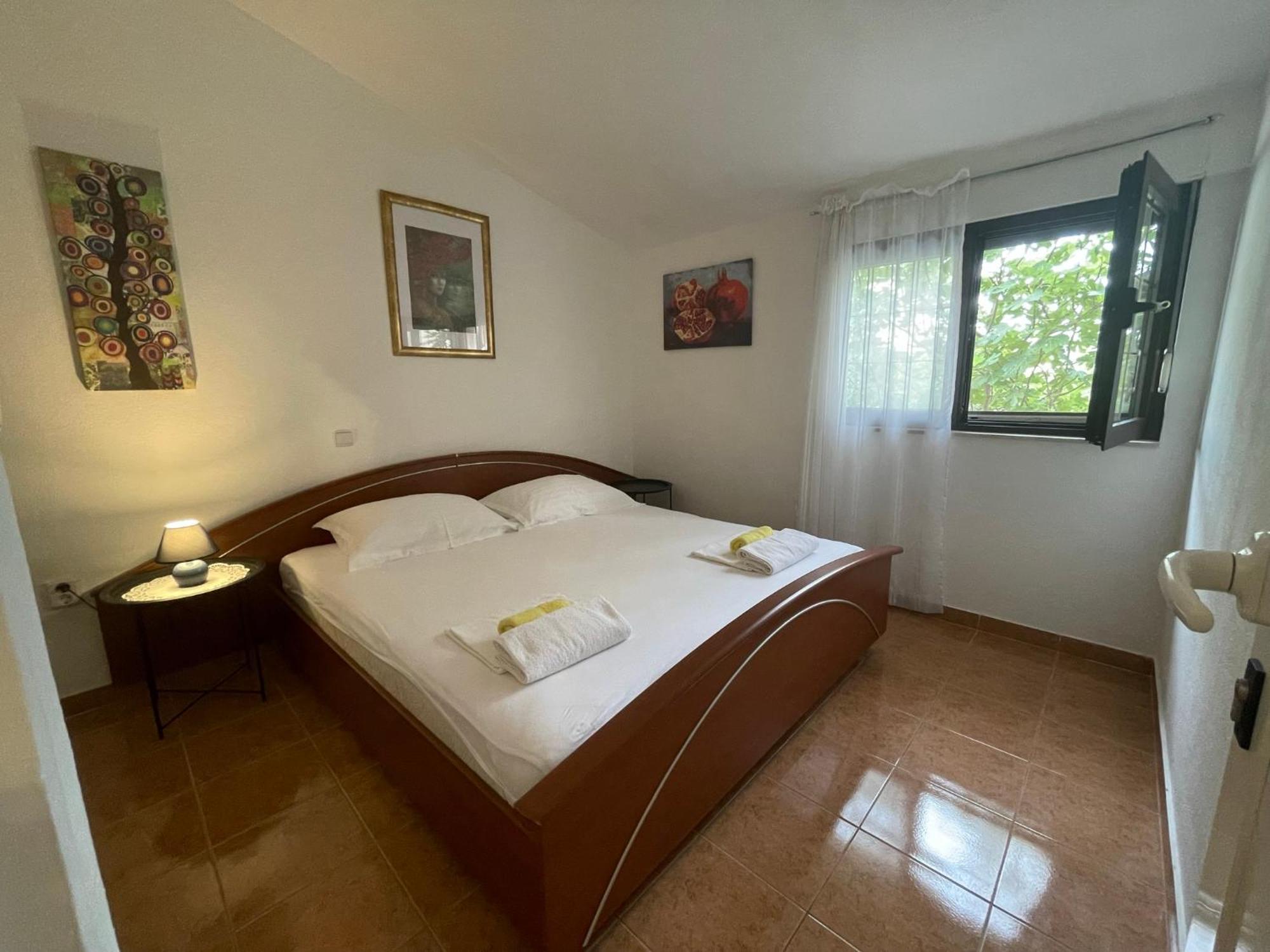 Apartment Jakasa Trogir Exterior foto