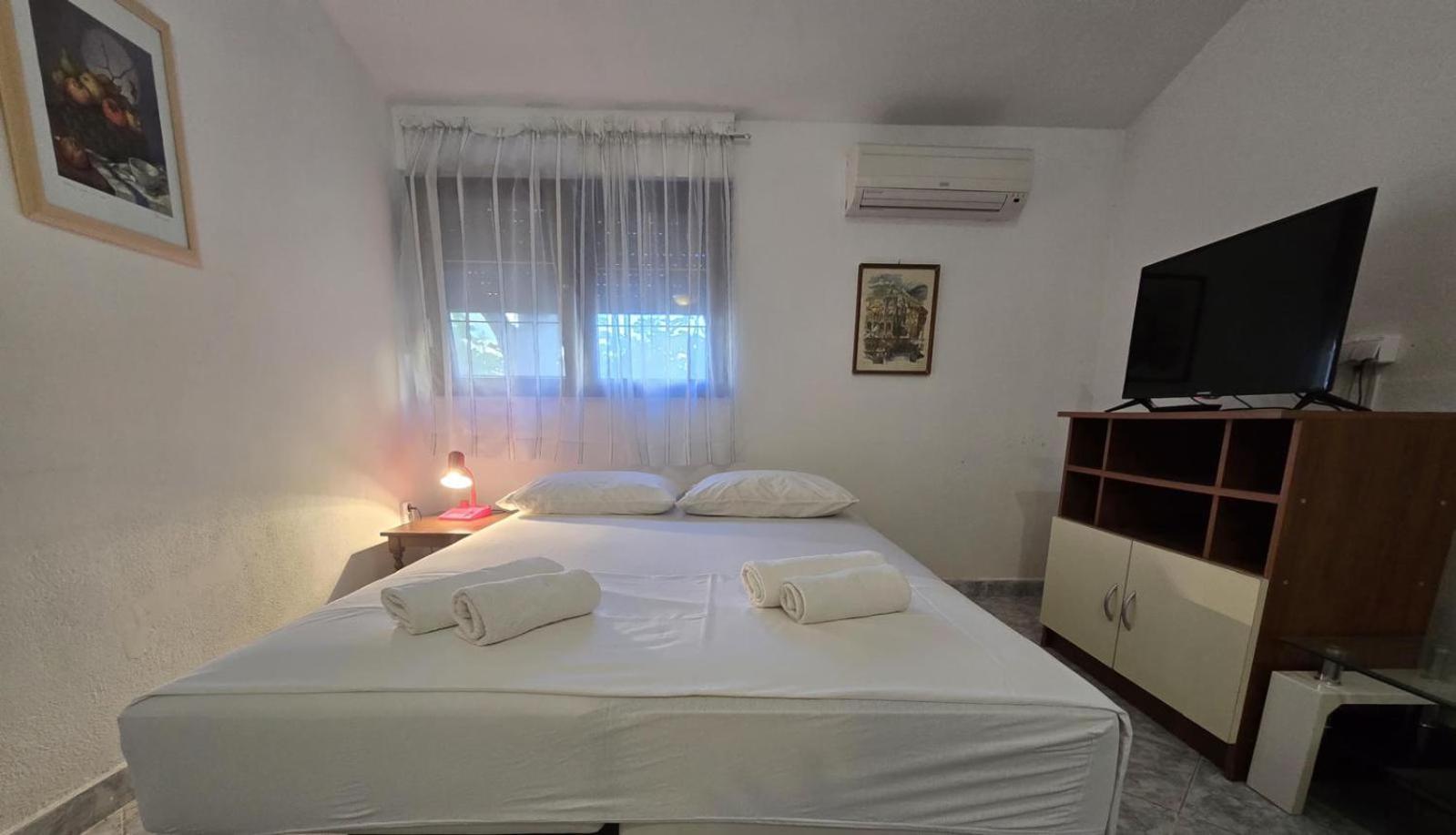 Apartment Jakasa Trogir Exterior foto
